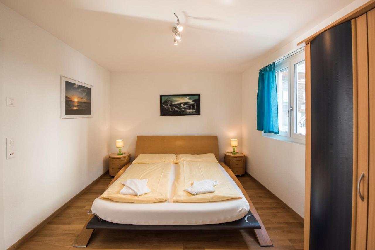 Alpenblick Apartment เบรียนส์ ภายนอก รูปภาพ
